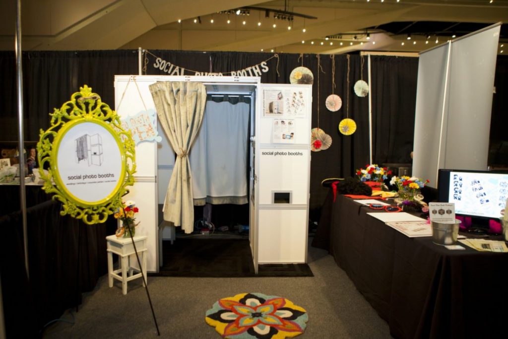 Social Photo Booths: Edmonton Bridal Expo 2011