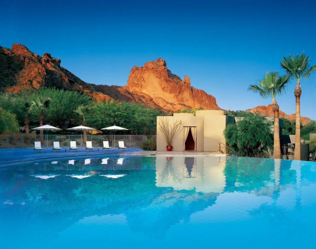 Sanctuary on Camelback Mountain: Blush Magazine Review