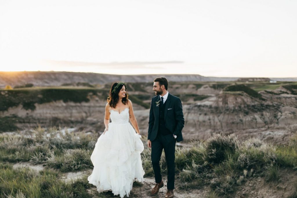 Indie Elopement in Alberta's Badlands