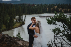 Kailey + David: Summer Jasper Wedding - First Look Reaction