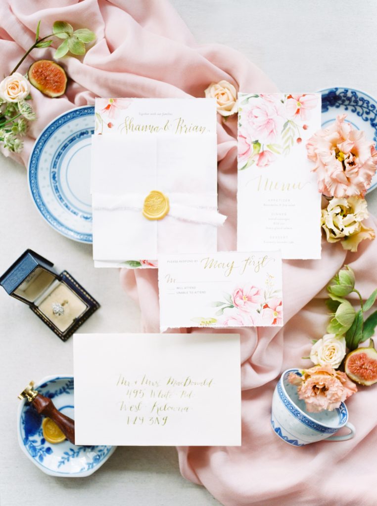 honey-bee-harvest-colourful-sanctuary-gardens-wedding-1-2-min